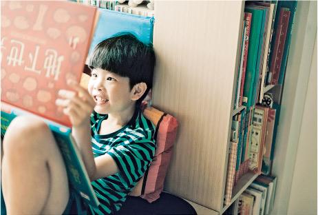 世界閱讀日：家長放手 孩子自由讀 5招培養快樂小書蟲