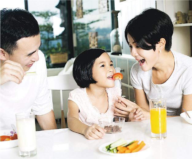 健康家庭：食物好過補充劑 攝取維C增免疫力 過量可致腹瀉惡心