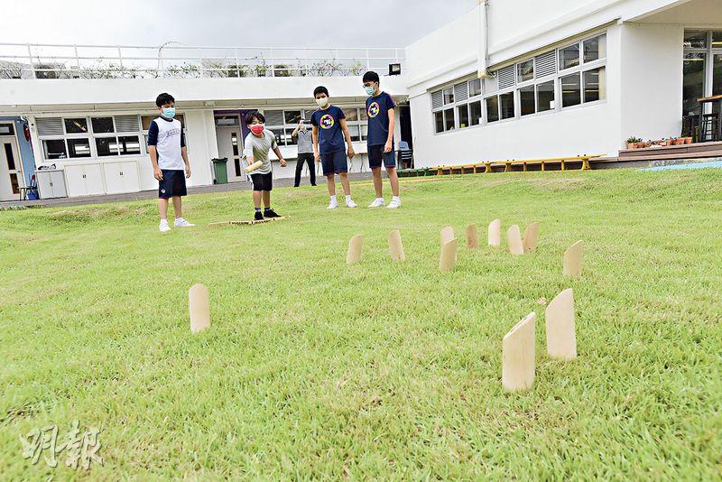 學校巡禮：玩泥沙 滾山坡 上樹屋  村校樂園  自由玩出正向教育