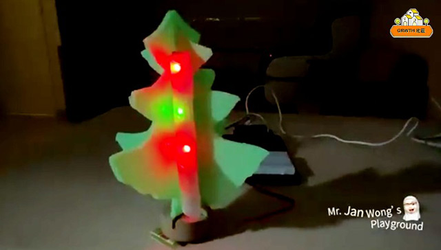 【STEM】Maker老師教用MicroBit 自「編」閃令令聖誕樹