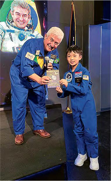 青出於藍：幻想與牛頓在土星打波 向夢想出發 小太空人創意無限